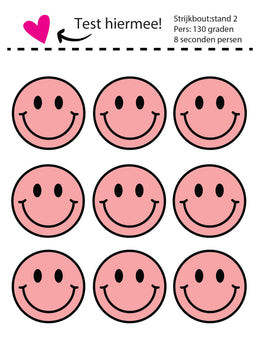 Smiley Clay Pink – Strijklabels