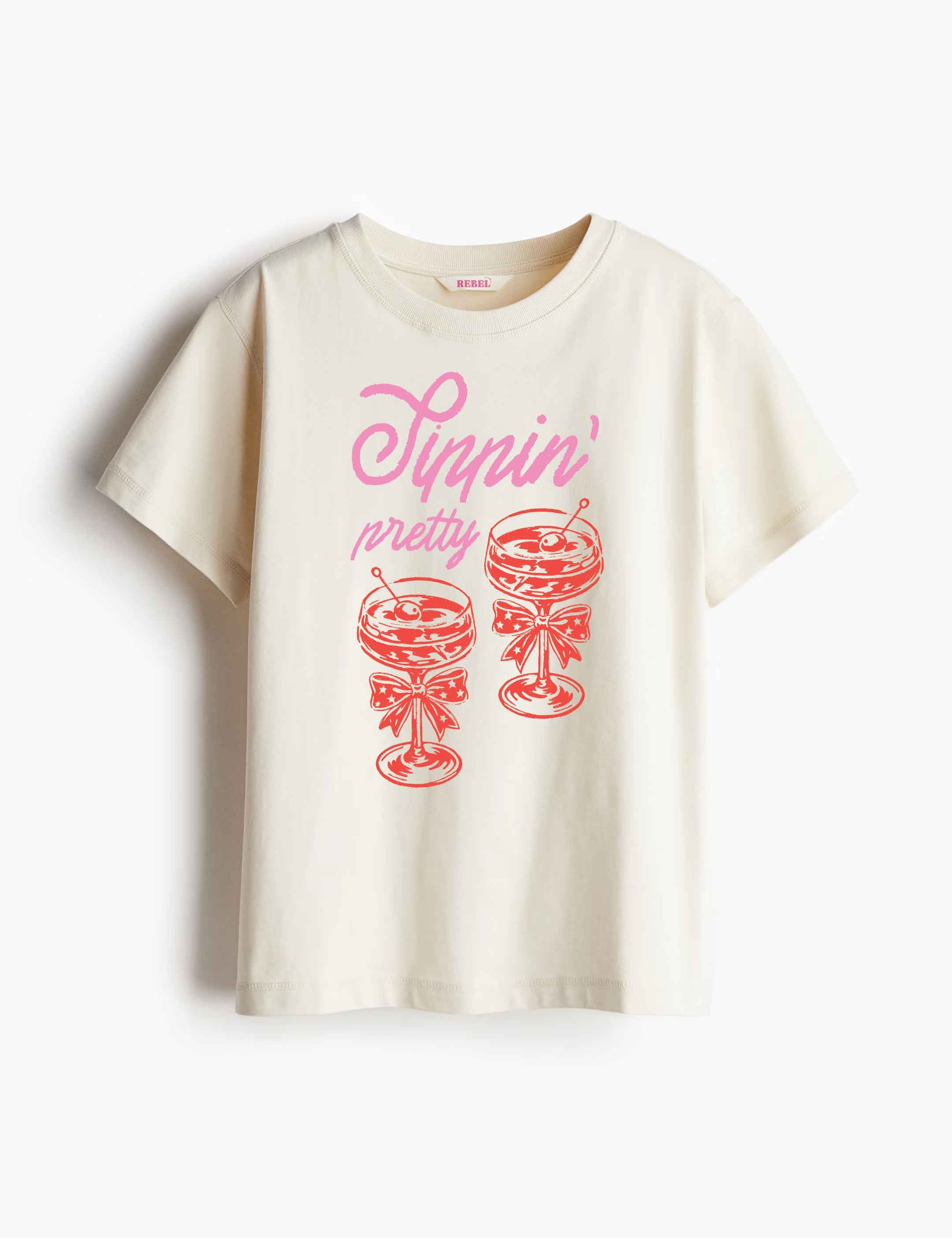 Sippin’ Pretty  - Hand Drawn | Strijktransfer