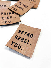 Retro. Rebel. You. | Kunstlederen Label