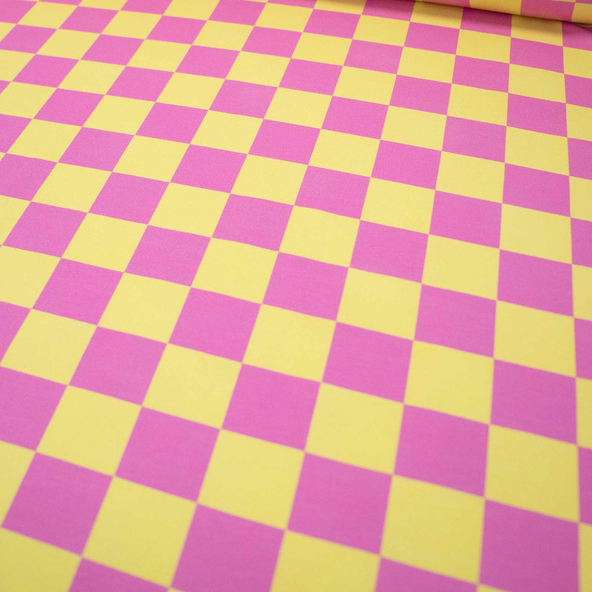 Checker stoffen kopen – grafisch en tijdloos