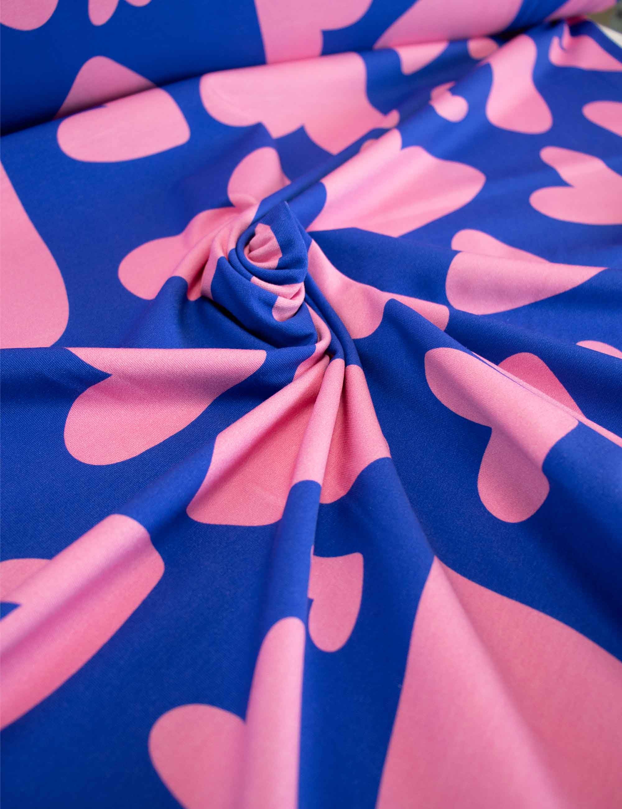 Bold Hearts - Blue | Tricot | 170cm breed