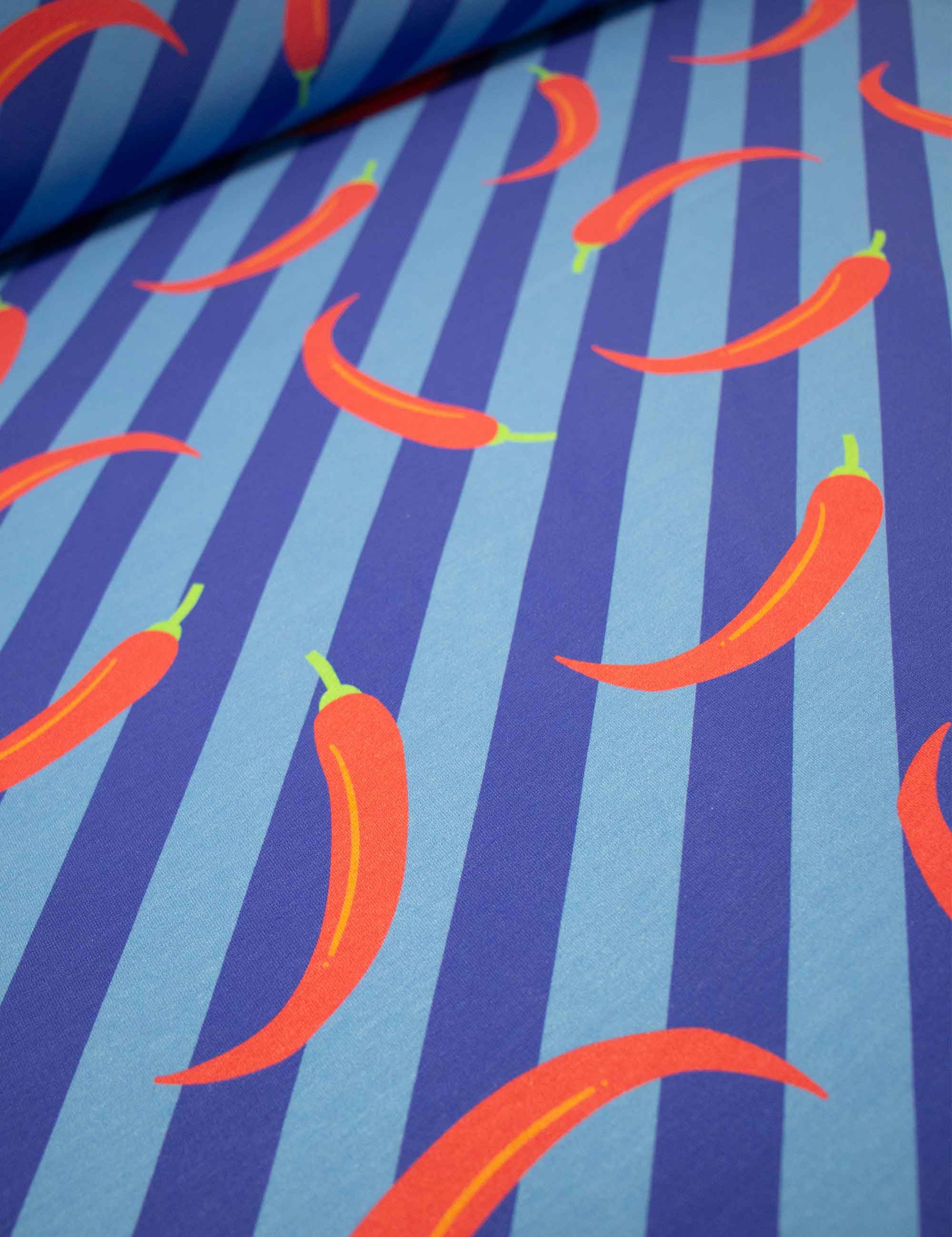 Chili-Royal-Blue-1-French-terry-rebel-studio-stoffen.jpg
