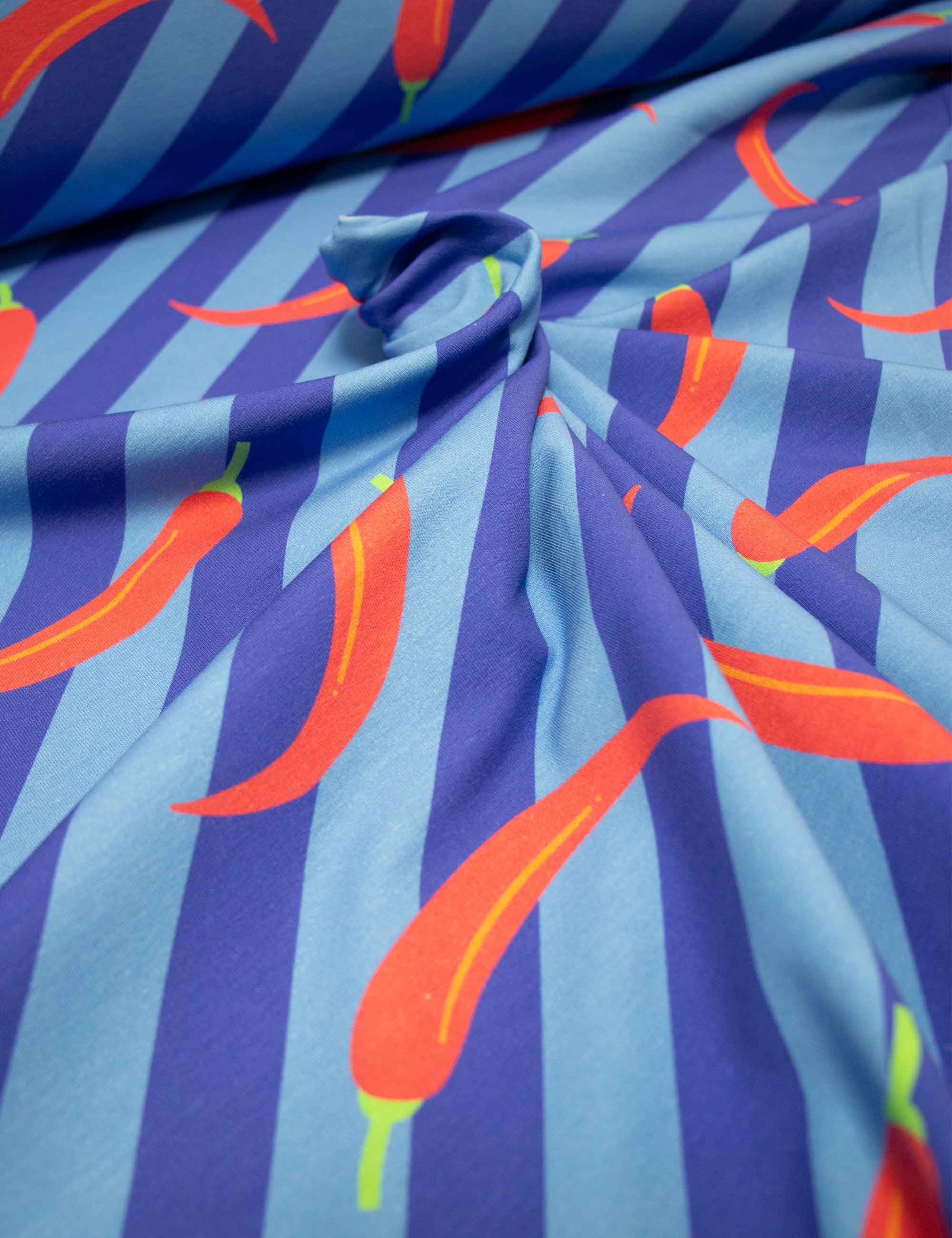 Chili-Royal-Blue-2-French-terry-rebel-studio-stoffen.jpg