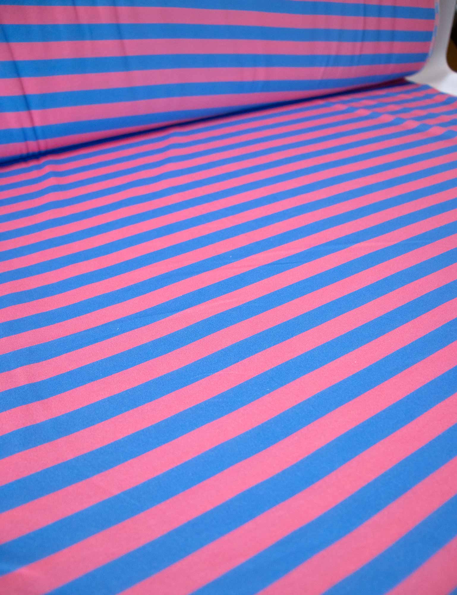 Coral Stripe | 100% Katoen Jersey | 170 cm breed