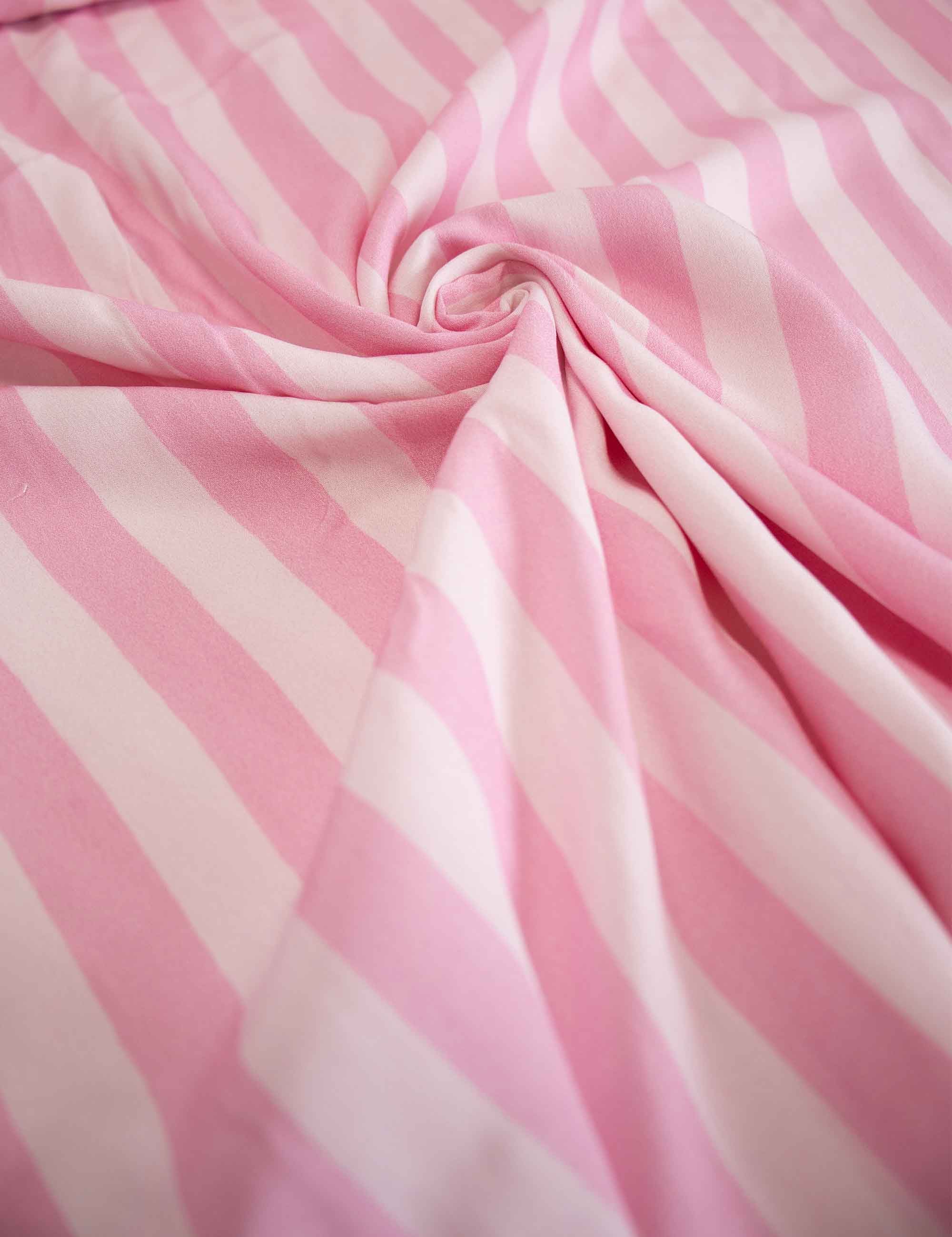 Cotton-Candy-2-Viscose-Rebel-Studio-stoffen.jpg