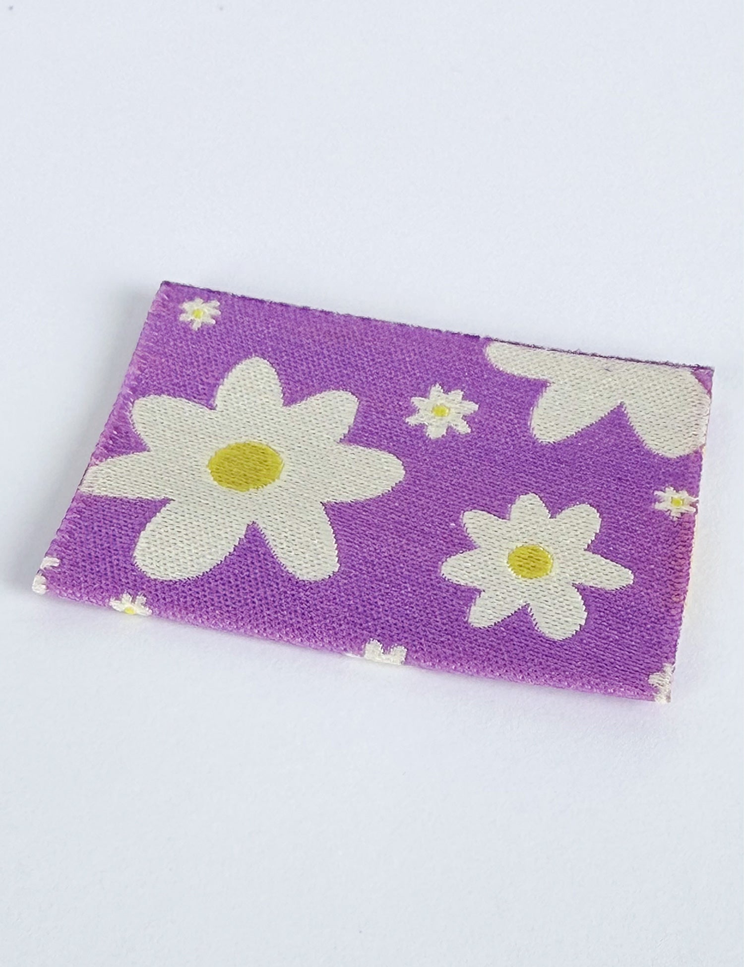 Flowers Lilac Geweven Label