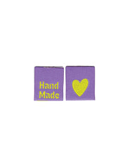 Hand Made Hearts Lilac – Geweven naailabel – in de hand