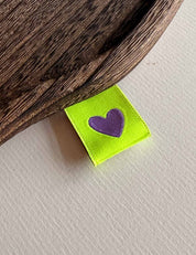 Hand Made Hearts Lilac | Geweven naailabel