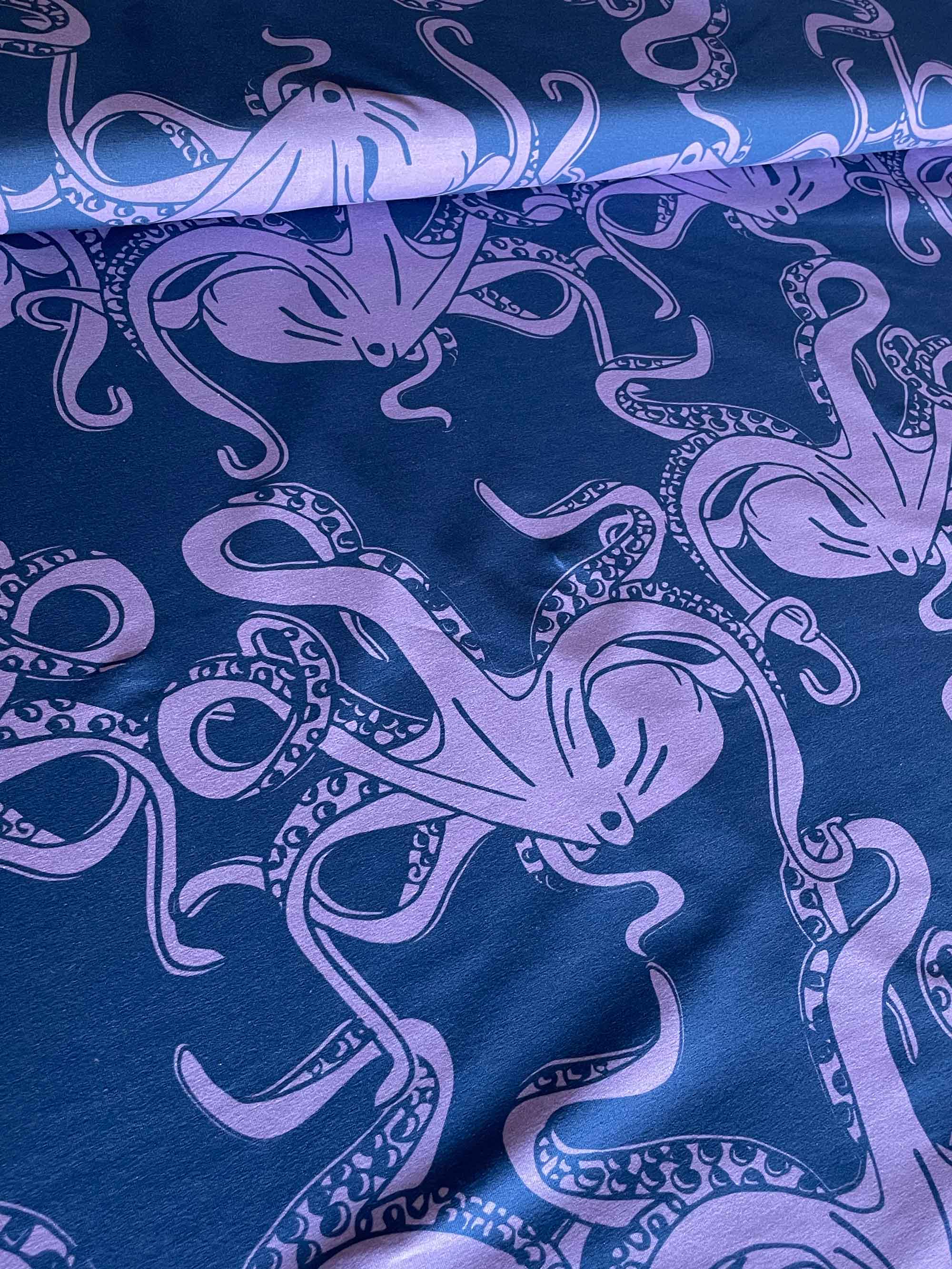 Inky Octopus - Spring Tides | 170cm breed | French Terry