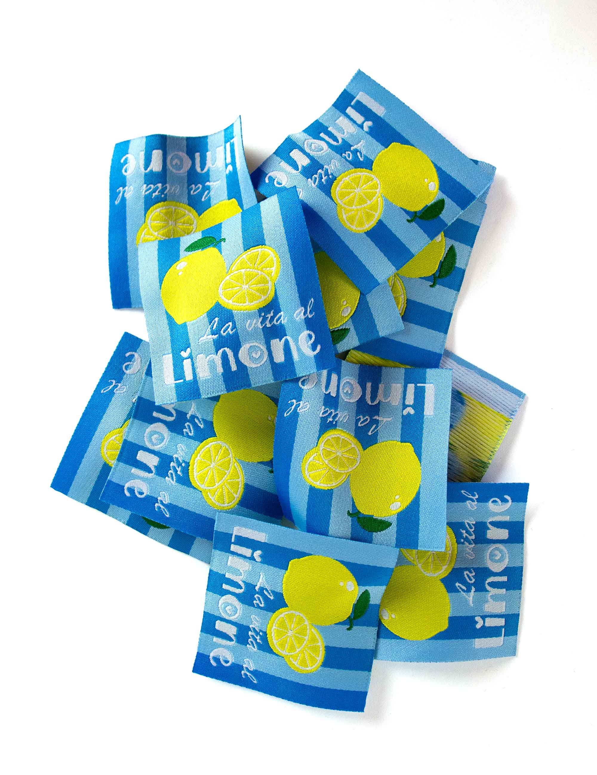 La-Vita-al-Limone-1-geweven-kleding-label-rebel-studio.jpg