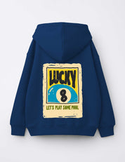 Lucky 8 Poster strijktransfer op een trui – inspiratievoorbeeld