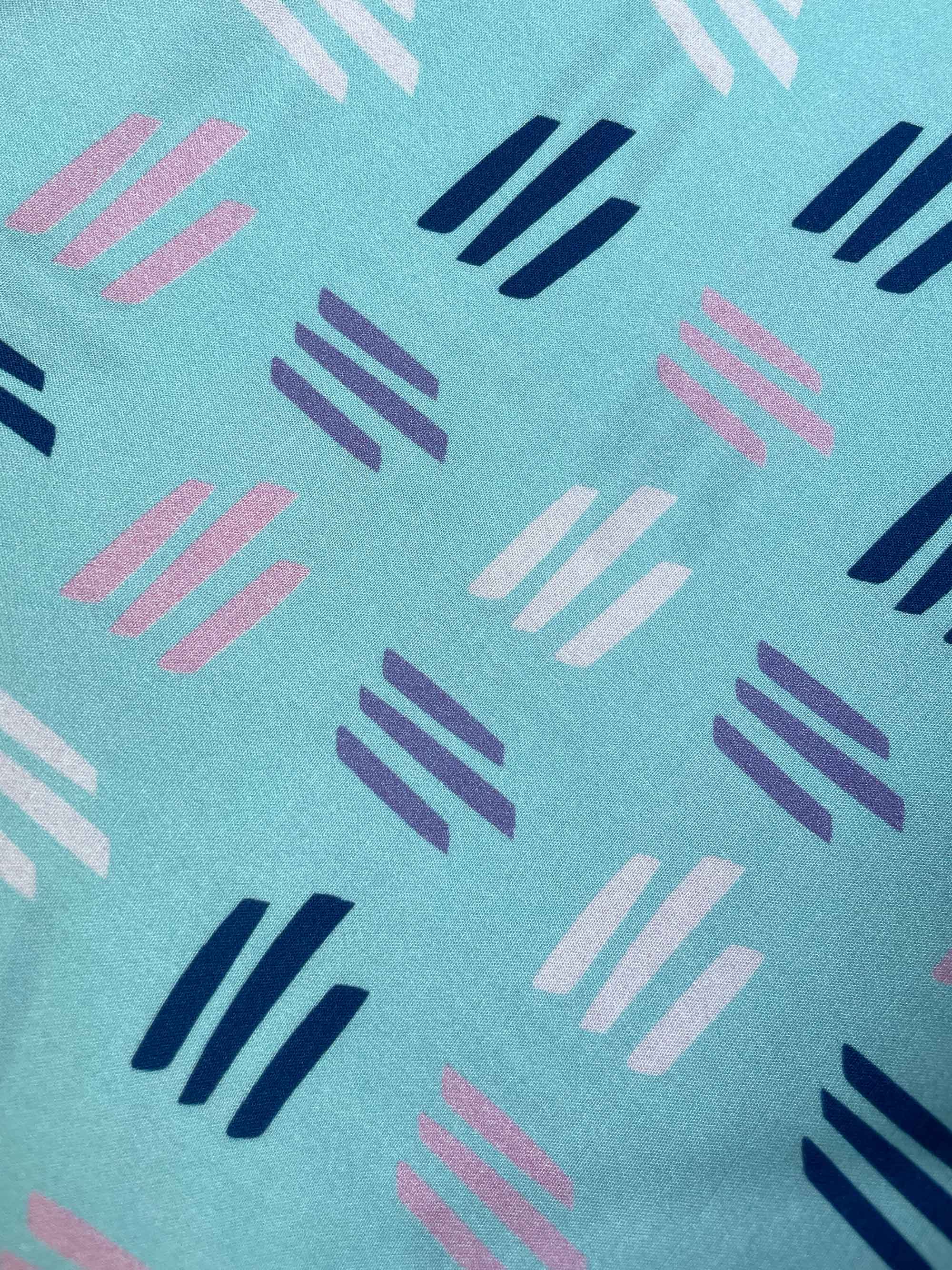 Minty Brush - Spring Tides | 140cm breed | Viscose
