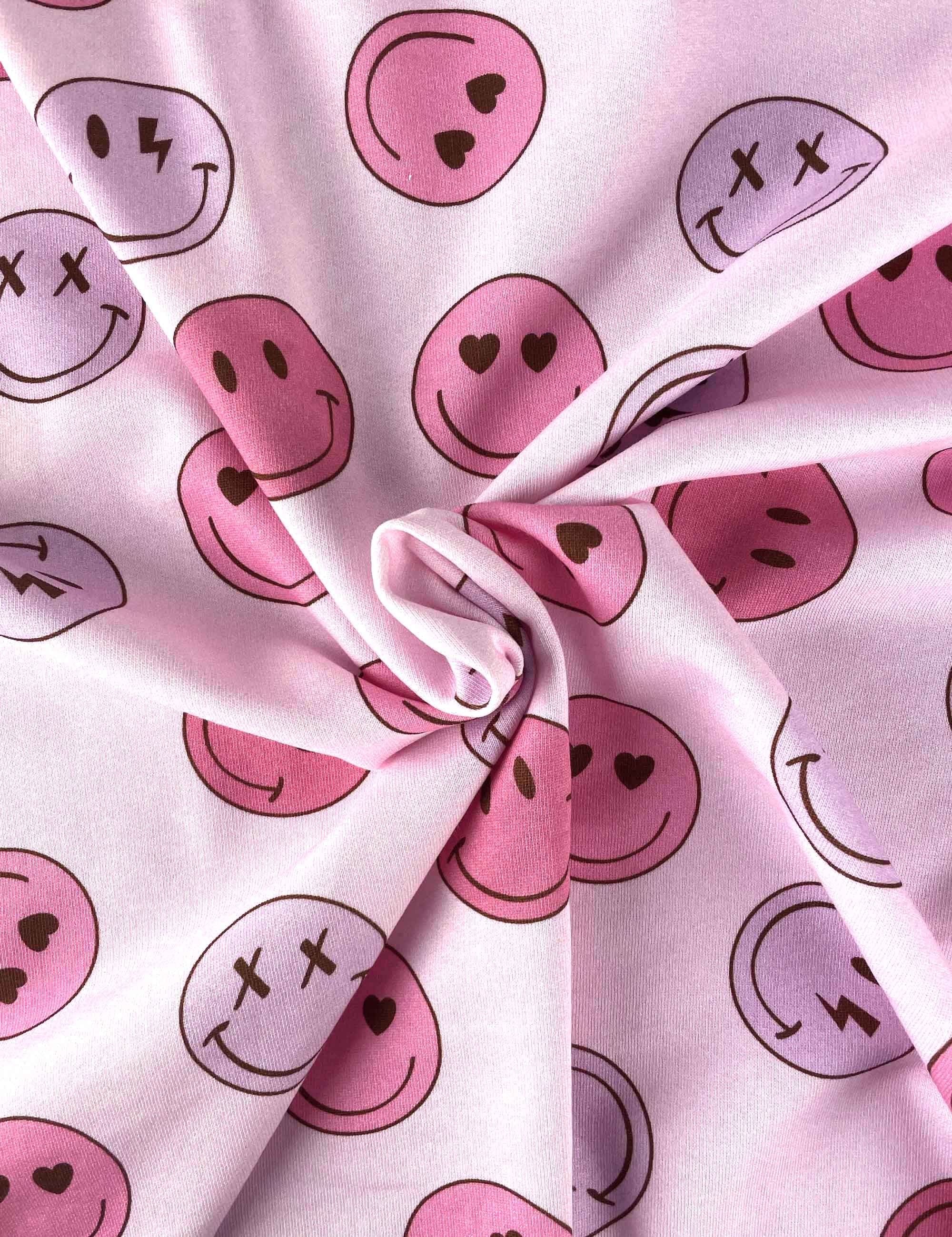 Smiley-Squad-marshmallow-pink-3-Retro-Joy-Rebel-Studio-Originals_5675bf3b-8a46-49e9-bf50-d2e870e3230e.jpg