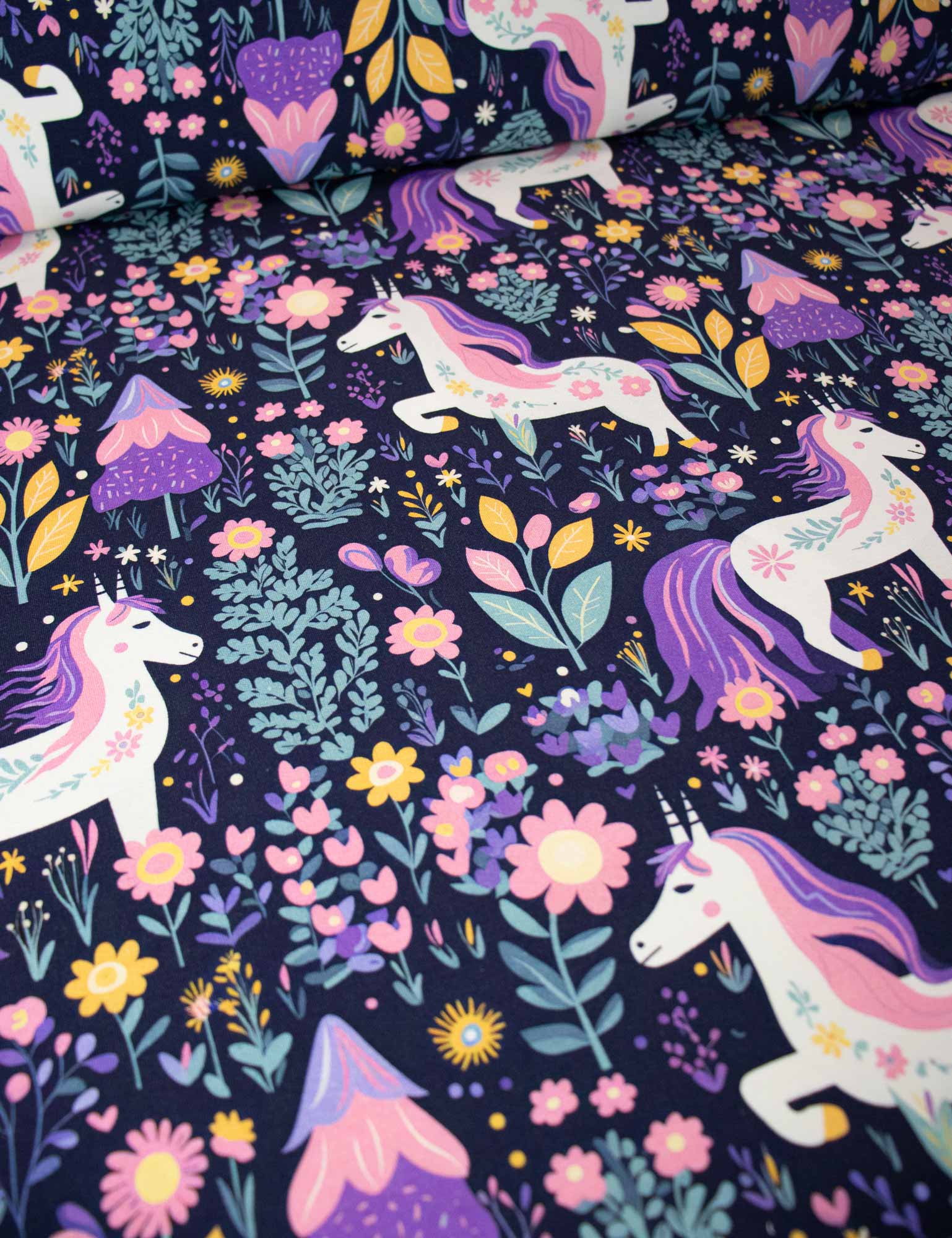 Unicorn Dream Meadow | French Terry | 170 cm breed