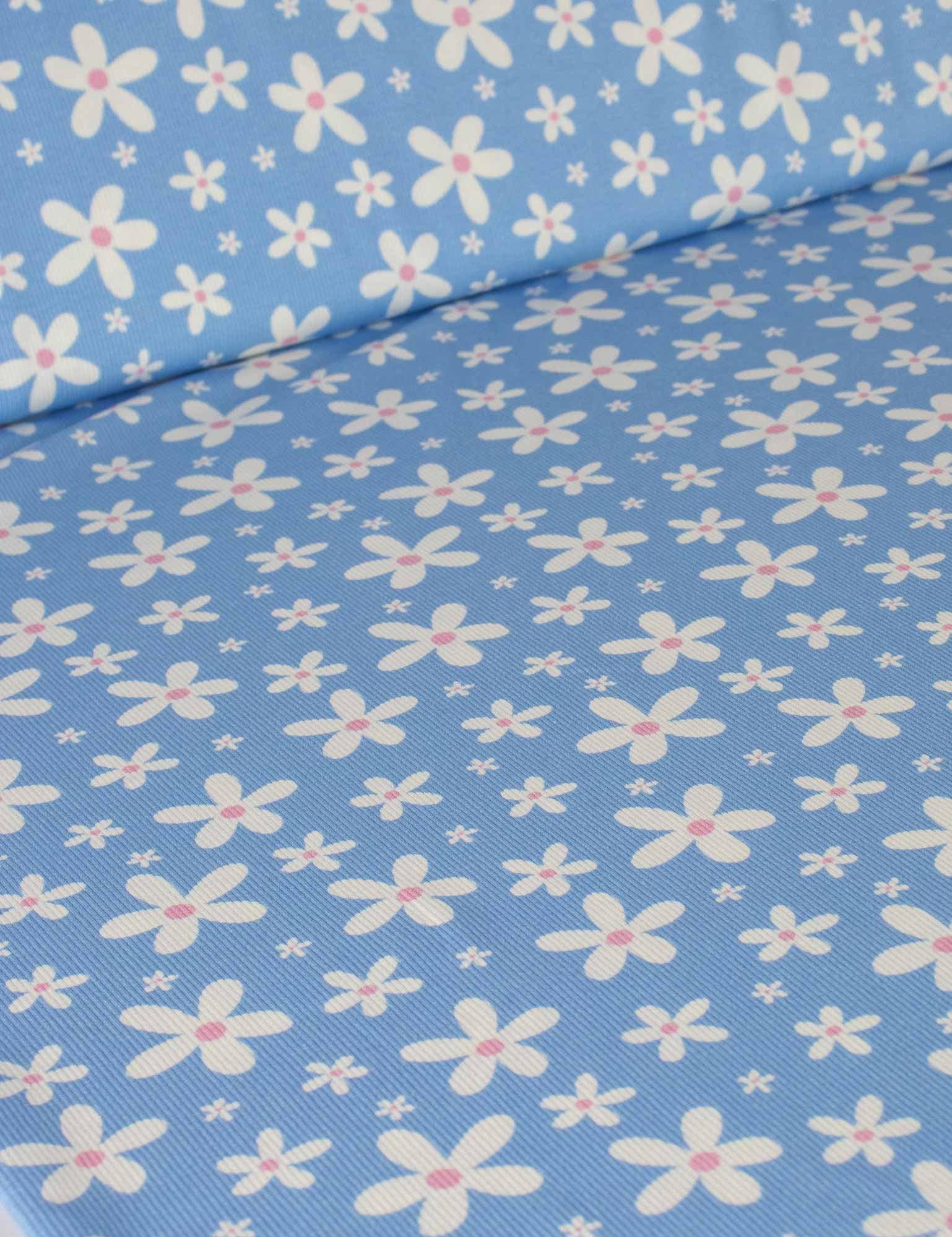 daisy-pop-sky-blue-overzicht-rib-tricot-rebel-studio-stoffen_96a9df72-cdf7-490b-80ab-ee72be868147.jpg