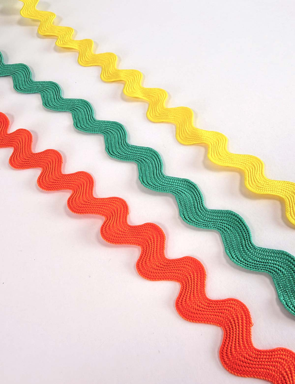 Geel zigzagband 13 mm