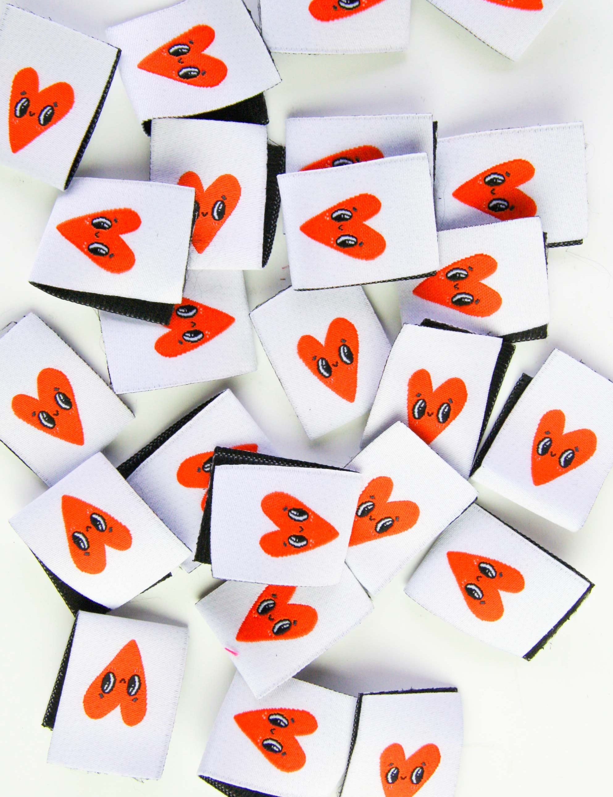 hearts_ce6cb451-a098-4141-a9f2-f76caaf49514.jpg