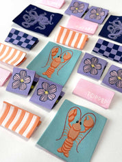 Spring Tides Label Pack | 6 Geweven Labels met Octopus, Kreeft & Meer