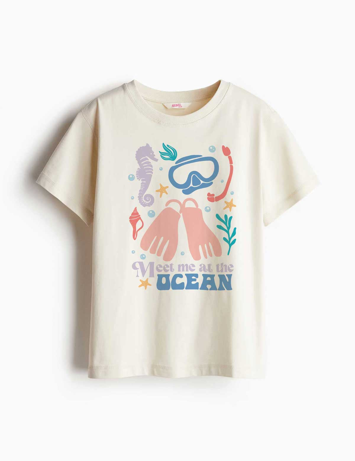 meet-me-at-the-ocean-tshirt-Rebel-Studio-DTF-strijktransfers_2329064b-47f5-4678-8948-dec211639704.jpg