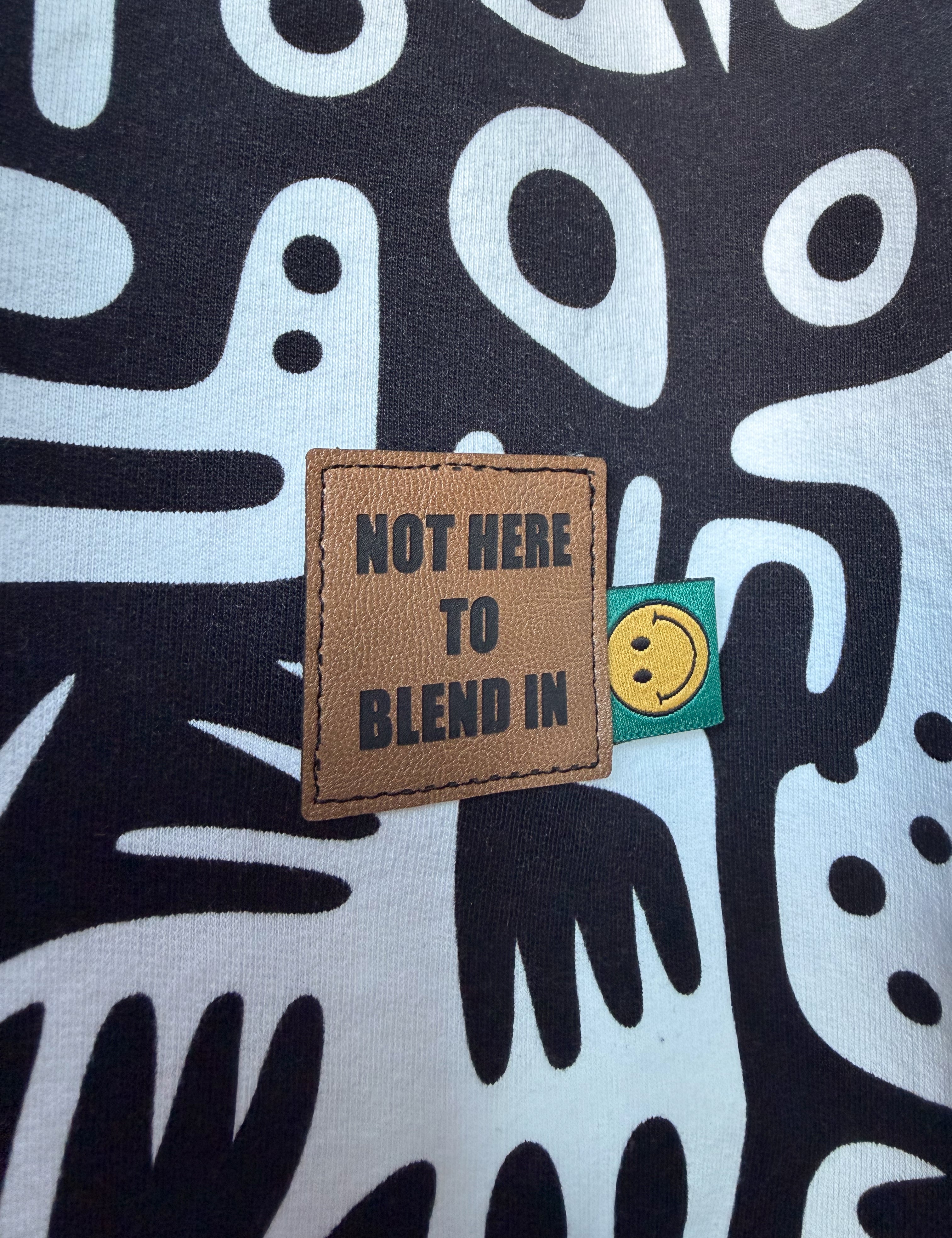 not-here-to-blend-in-kunstleren-label-rebel-studio.jpg