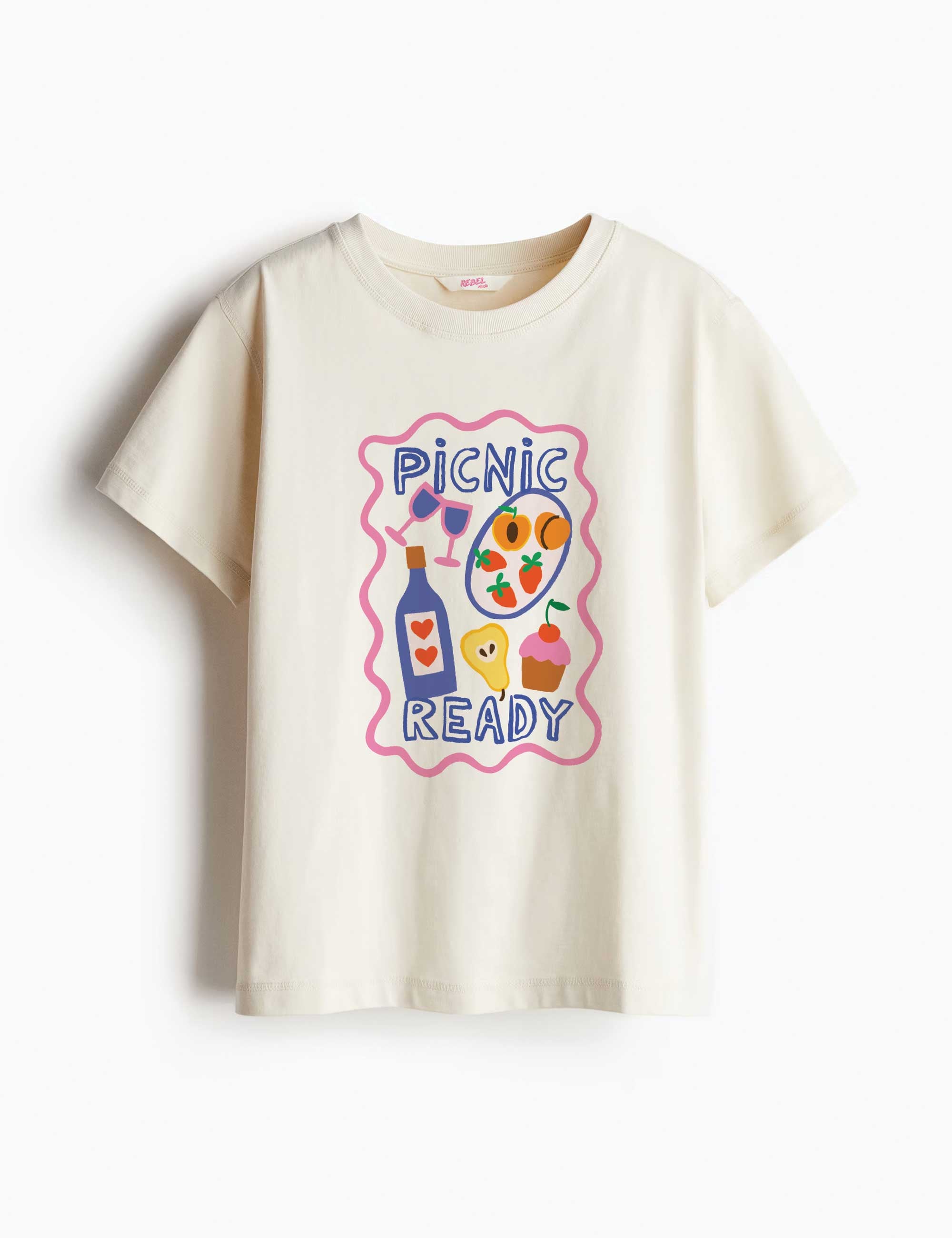 picnic-ready-t-shirt-Rebel-Studio-DTF-strijktransfers.jpg