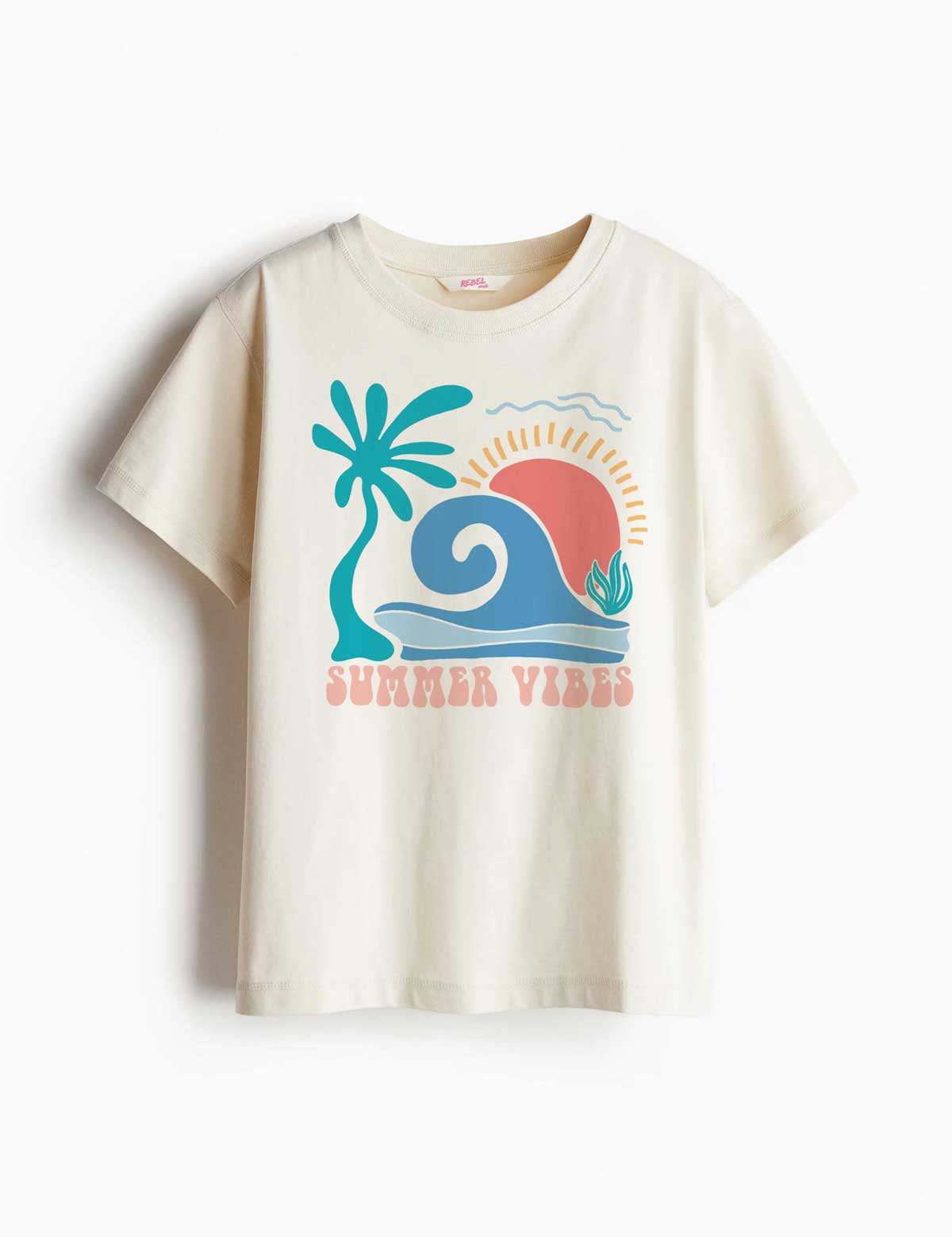 summer-vibes-tshirt-Rebel-Studio-DTF-strijktransfers.jpg