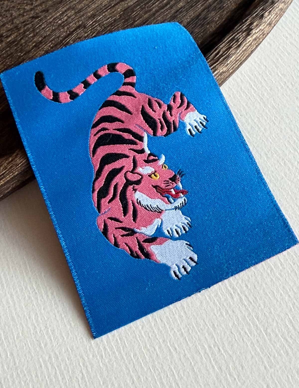 tiger-2-geweven-naailabels-rebel-studio.jpg